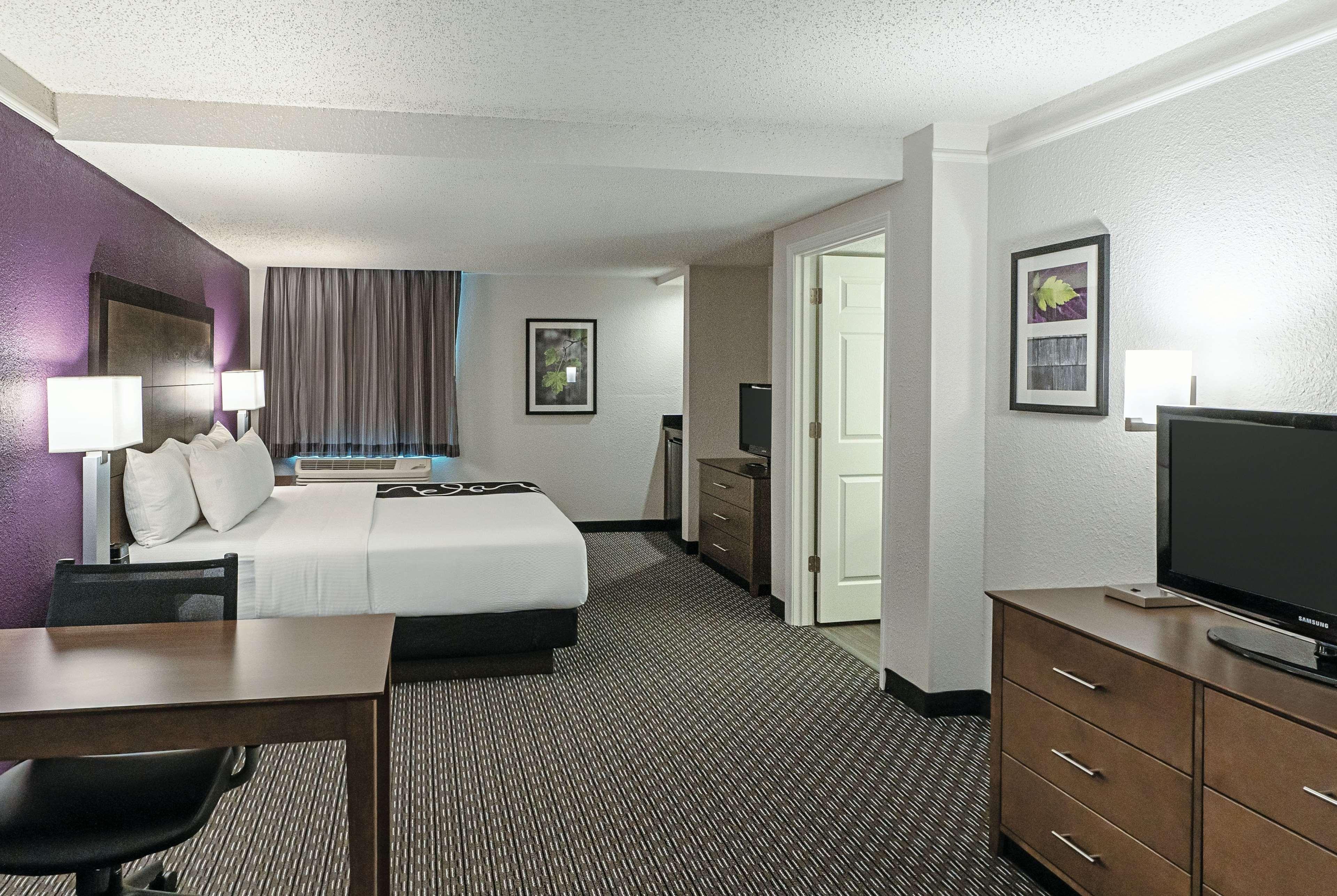 La Quinta By Wyndham Lubbock West Medical Center Hotel Eksteriør billede